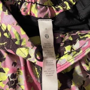 Lululemon shorts size 4, 2.5 inch
